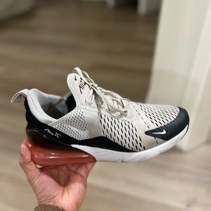 Nike Airmax 270 Size 9